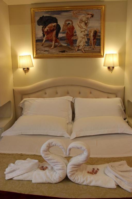 Dimora Frattina Hotel Рим Екстериор снимка
