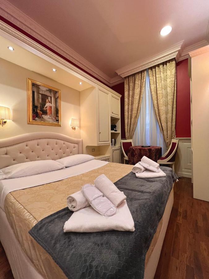 Dimora Frattina Hotel Рим Екстериор снимка